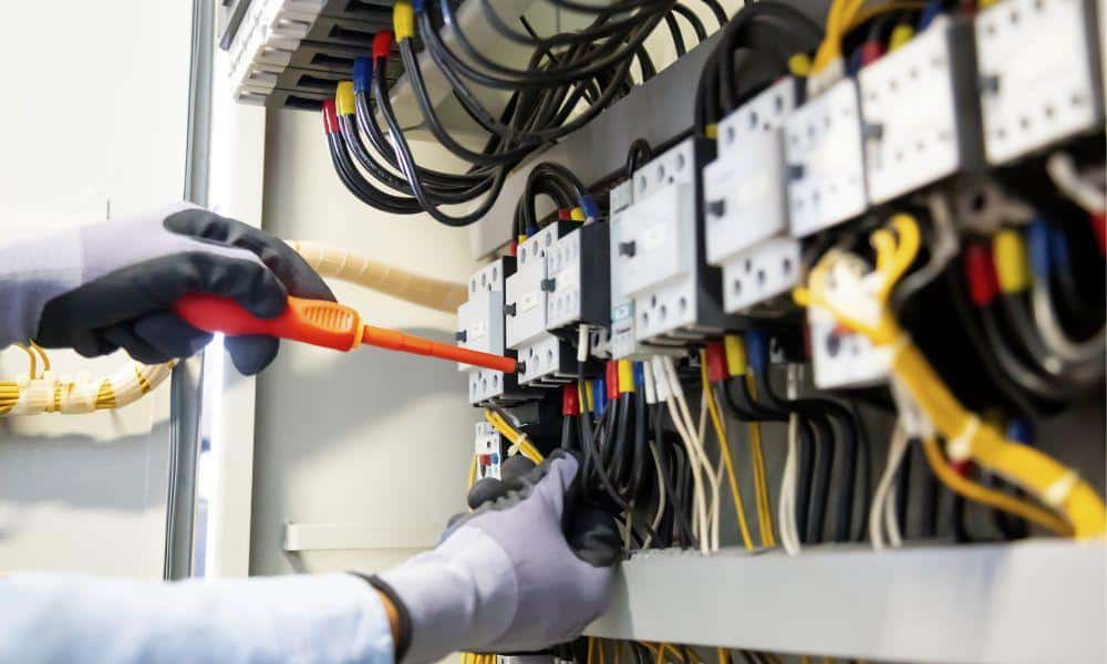 Electricians Insurance in Iowa