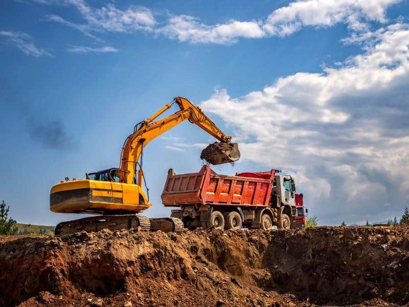 Heavy equipment and excavation construction insurance in Connecticut