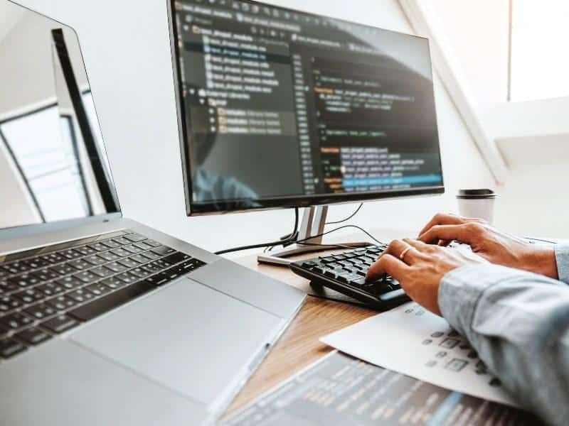 Technology company business insurance