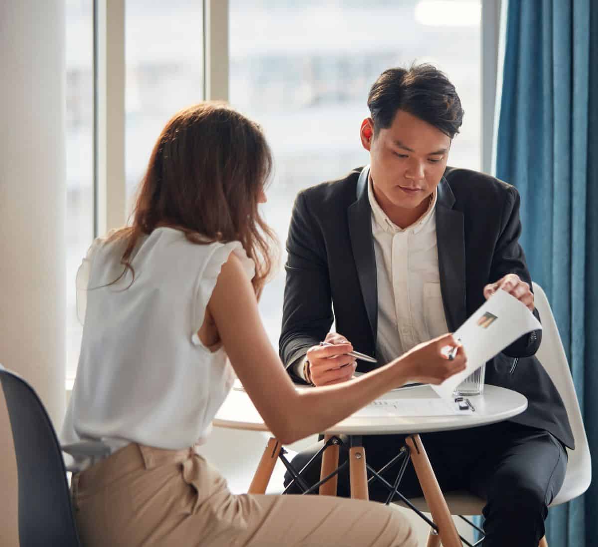 business owner in conneaut ohio working with the allen thomas group insurance agency