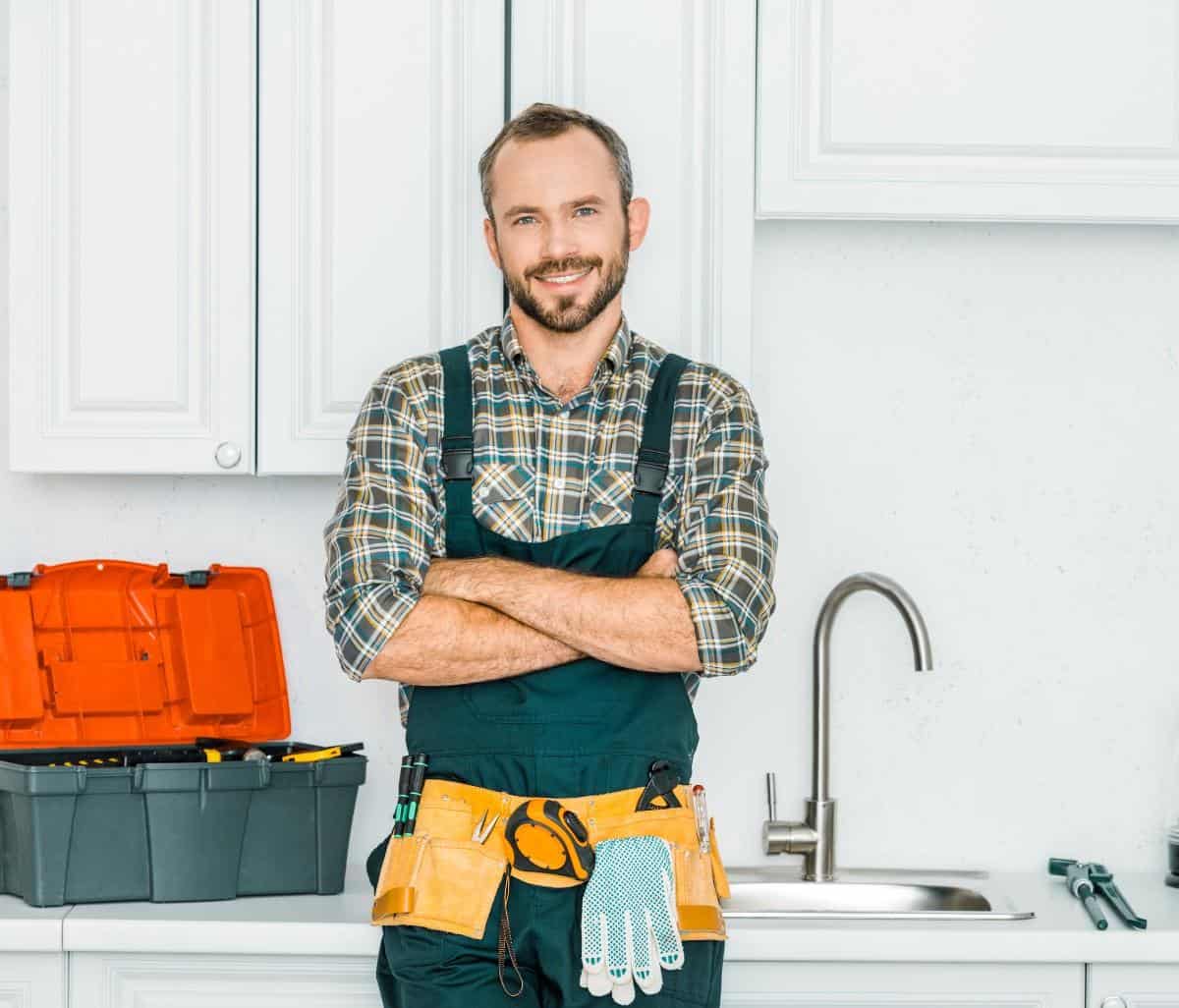 custom business insurance for plumbing contractors