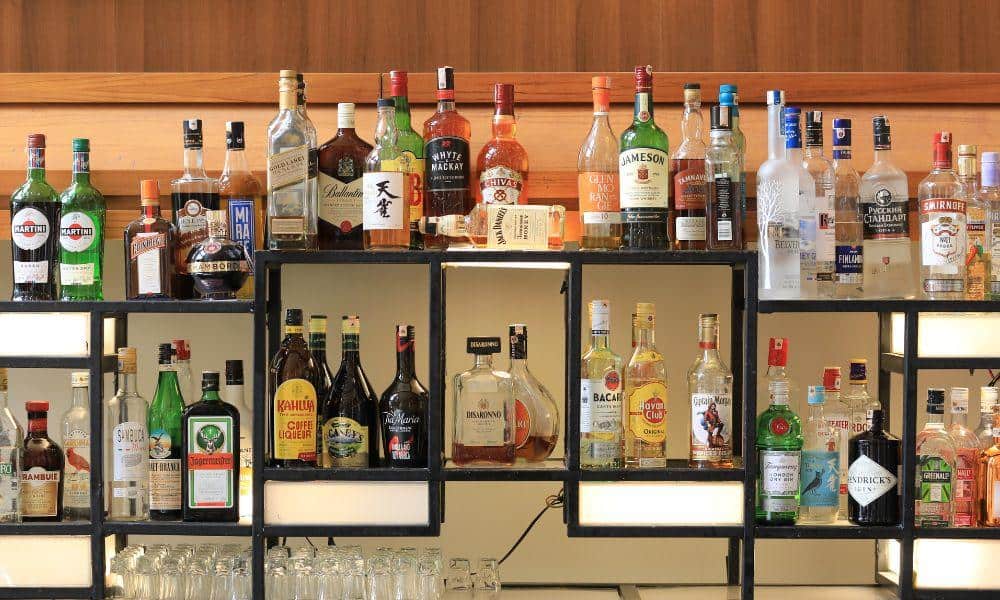 insurance for bars in Cedar Rapids