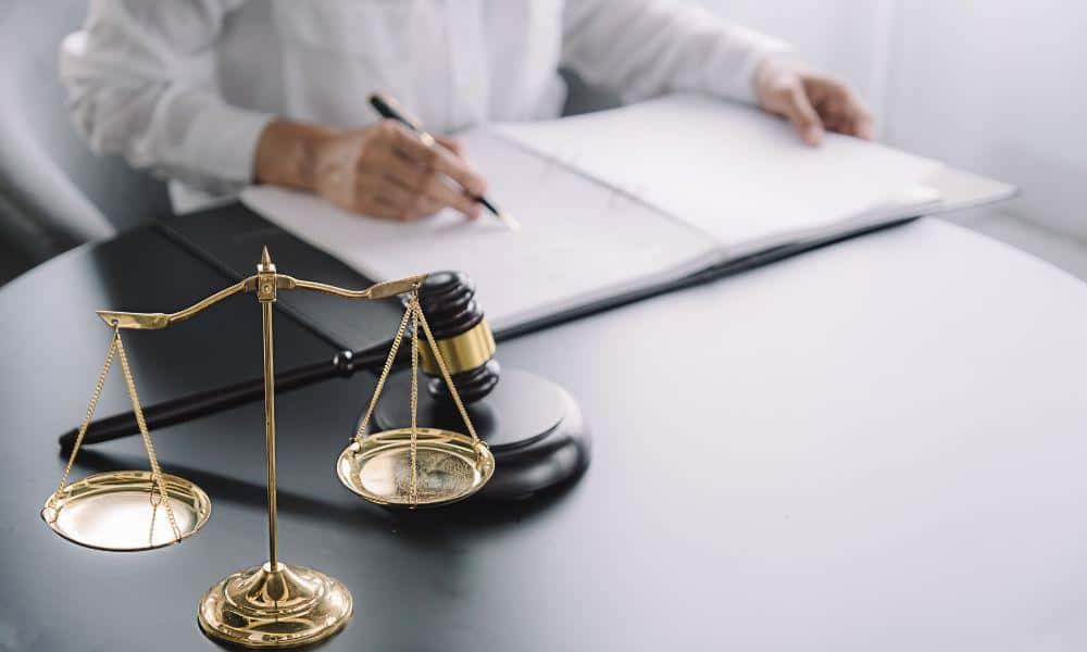 lawyer insurance cost