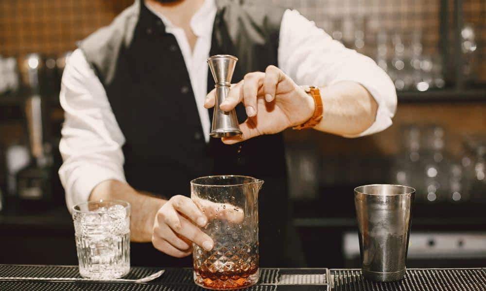 liquor license insurance for Iowa bars