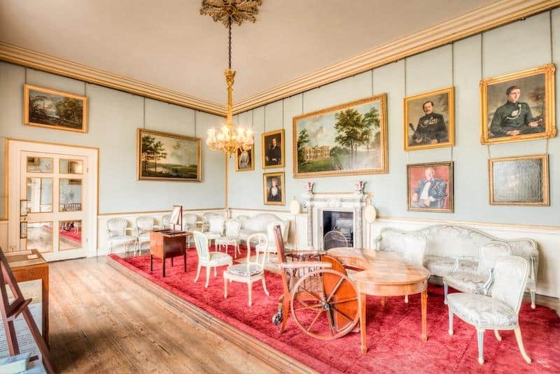 luxury home in Ohio with valuable art and collectibles