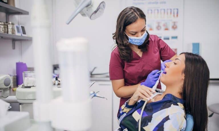 top-rated provider of business insurance for dentists Iowa