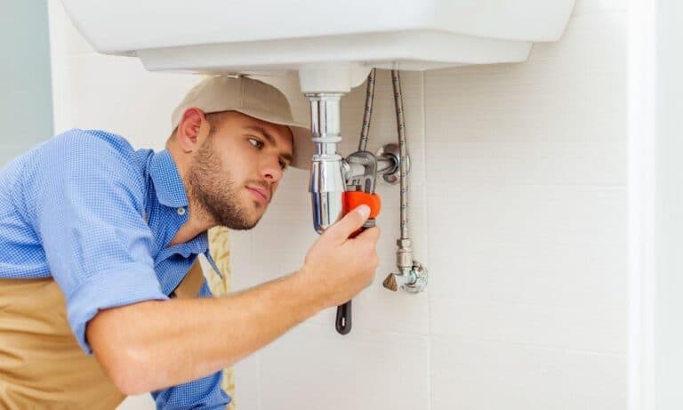 top-rated provider of the best plumber insurance cost Illinois
